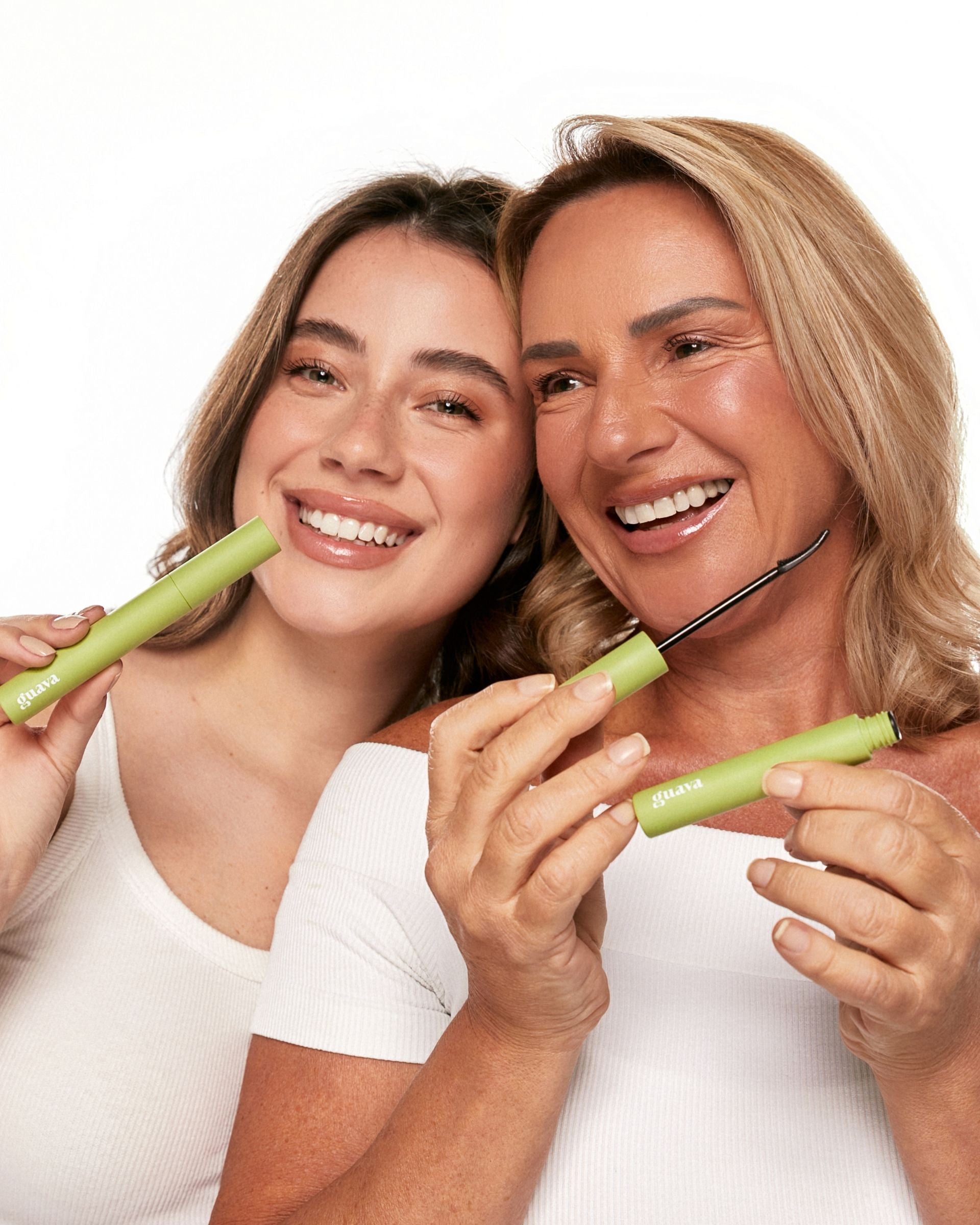 Máscara de Cílios Alonga e Cuida